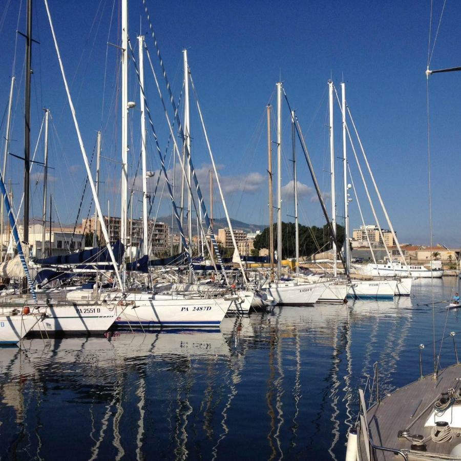Cassari Suite Palermo Exteriör bild